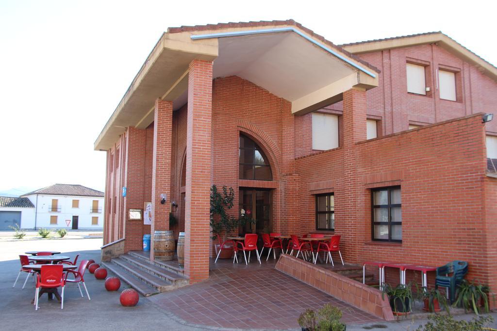 Aparthotel Tres Caminos El Grado Exterior photo